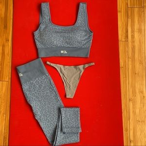 Yoga Set